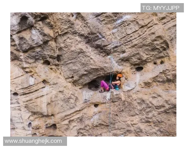 攀岩深度探索：揭秘北京攀岩队如何逆袭成功与挑战